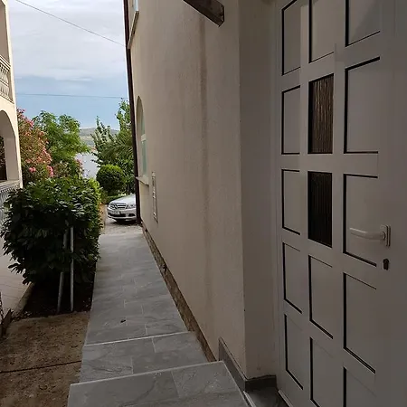 Apartments Nika Seline Exterior photo